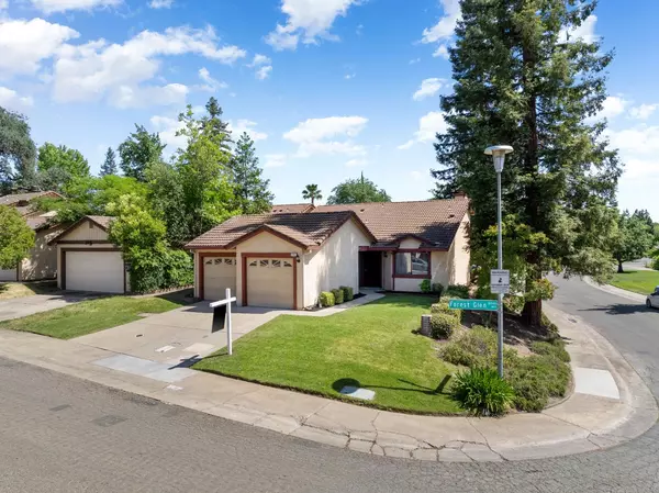 8082 Forest Glen WAY, Citrus Heights, CA 95610