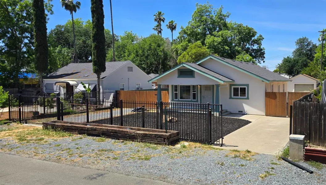 3129 Judah ST, Sacramento, CA 95815