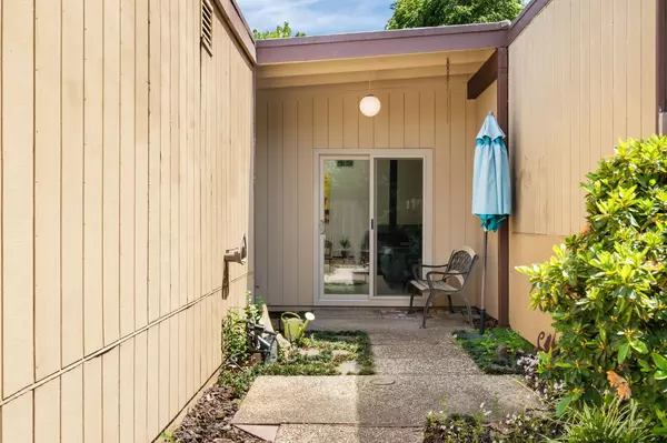 Sacramento, CA 95833,1738 Bannon Creek DR