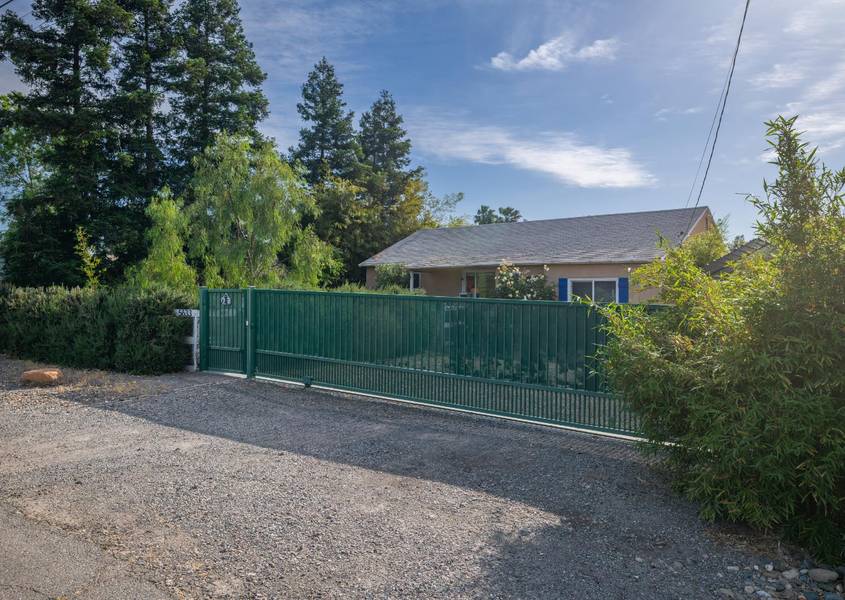 5633 20th ST, Rio Linda, CA 95673