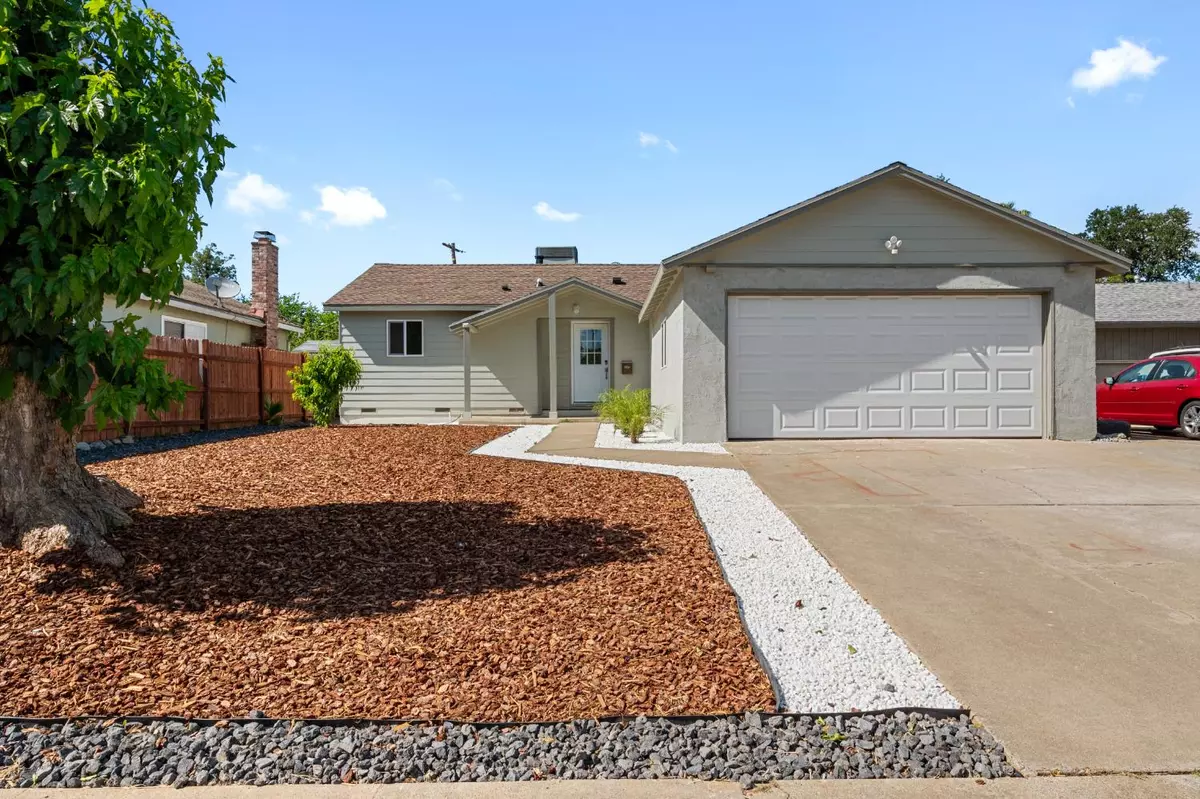 Sacramento, CA 95826,8965 Rosetta CIR