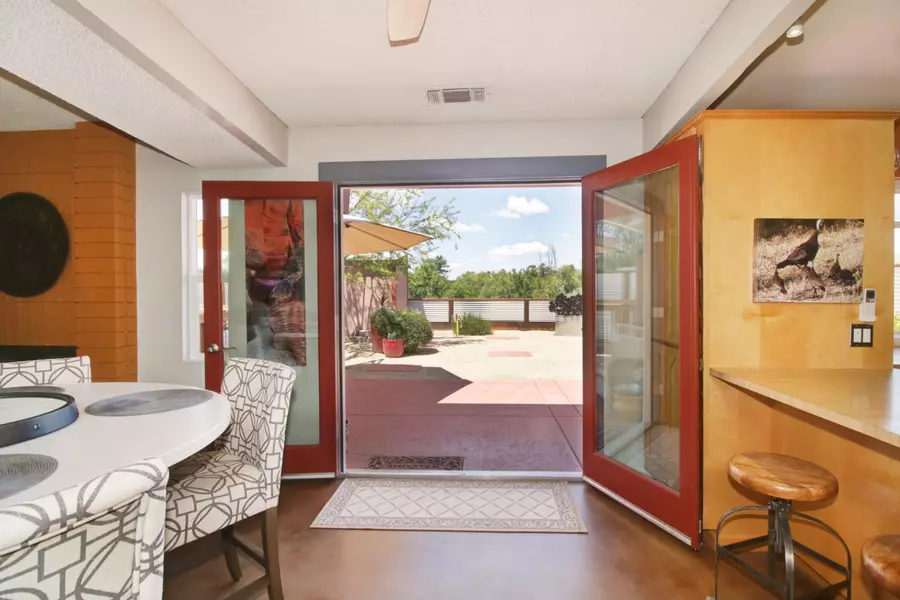 135 Luz PL, Davis, CA 95616