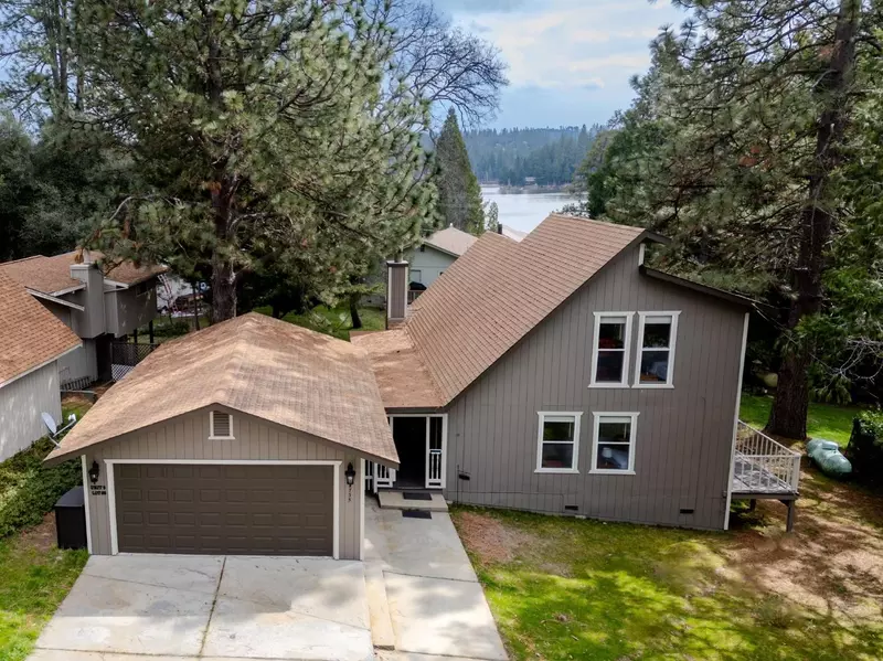 12735 Mount Jefferson ST, Groveland, CA 95321