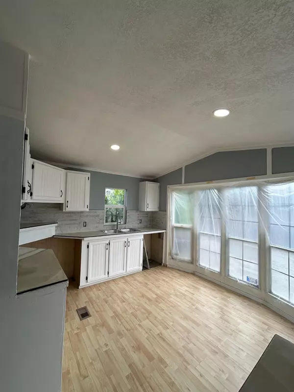 Sacramento, CA 95827,10005 10005 Ketcham Dr. #65
