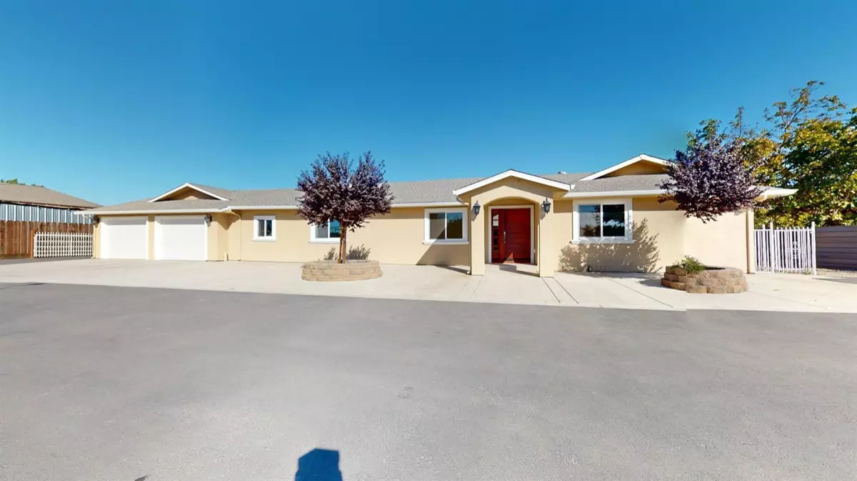 Modesto, CA 95357,6237 Yosemite BLVD