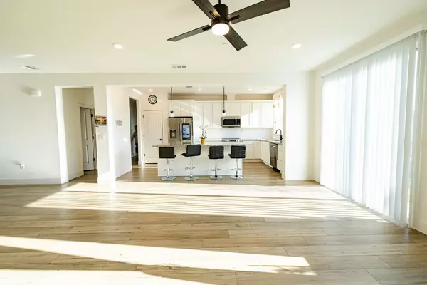 Elk Grove, CA 95624,8486 Gurmit CT
