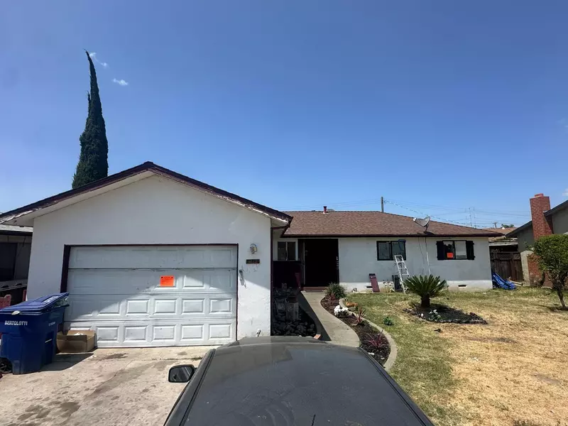 1813 Lupin LN, Ceres, CA 95307