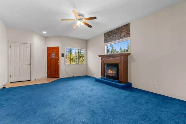 Grass Valley, CA 95945,363 Vistamont DR