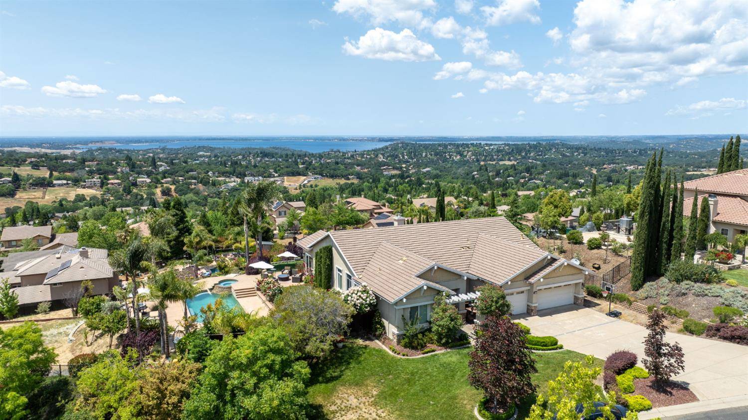 2781 Aberdeen LN, El Dorado Hills, CA 95762