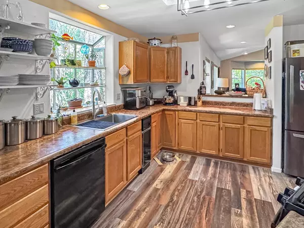 Grass Valley, CA 95945,10901 Footwall DR