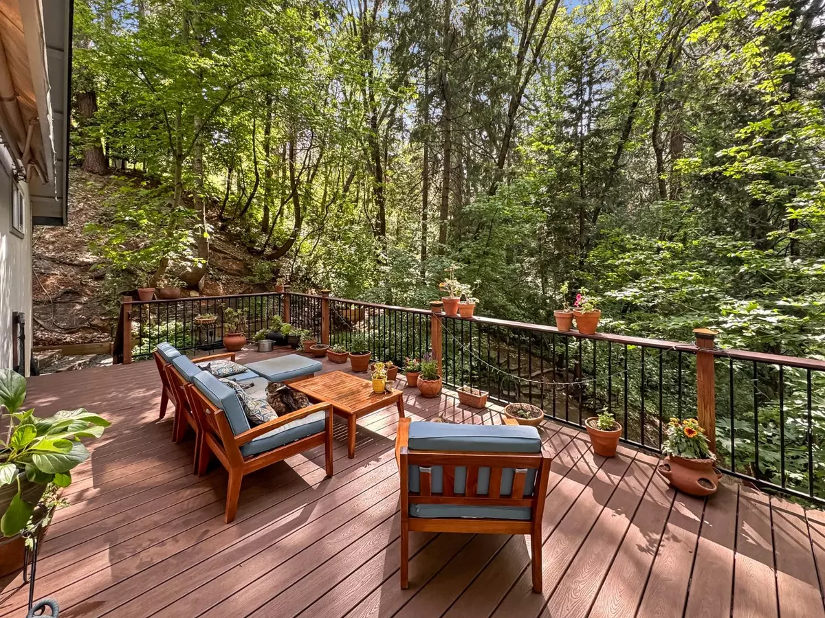 Grass Valley, CA 95945,10901 Footwall DR