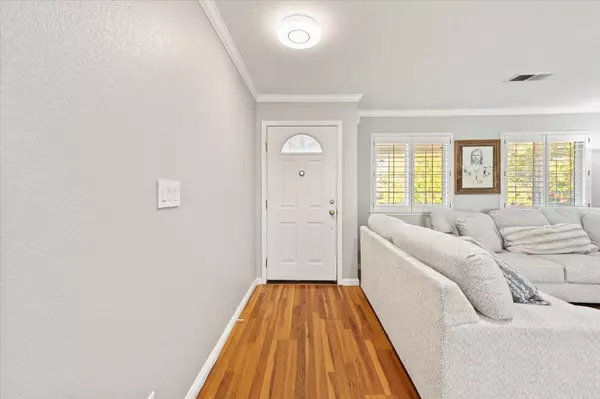 Penn Valley, CA 95946,17713 Lake Forest DR