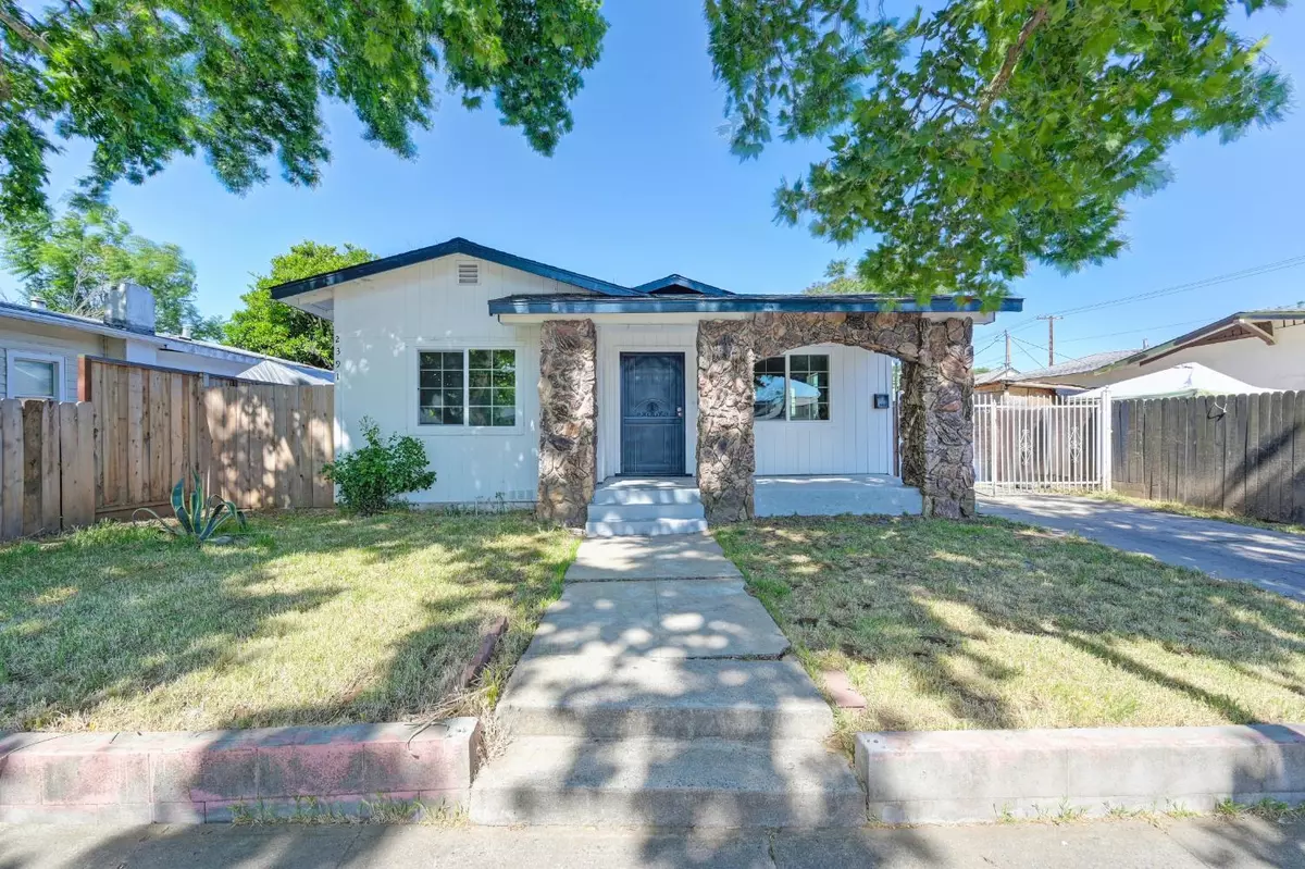 Sacramento, CA 95815,2391 Beaumont ST