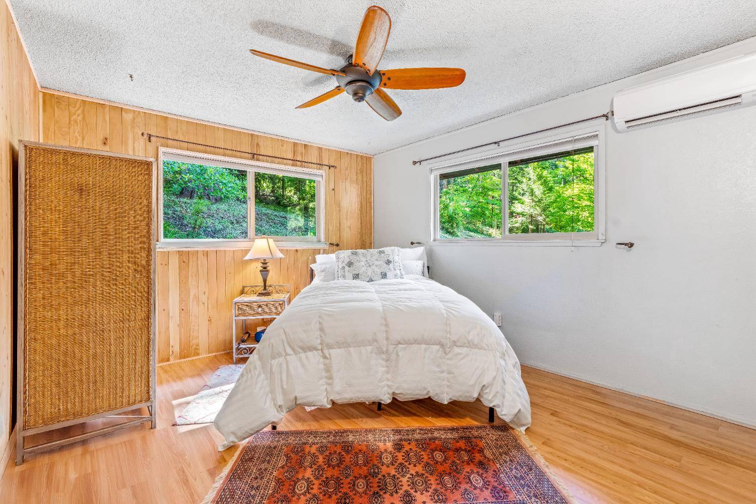 Pollock Pines, CA 95726,5560 Robinhood LN