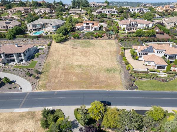 4332 Greenview DR, El Dorado Hills, CA 95762
