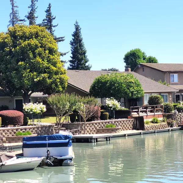 3742 Wood Duck CIR, Stockton, CA 95207