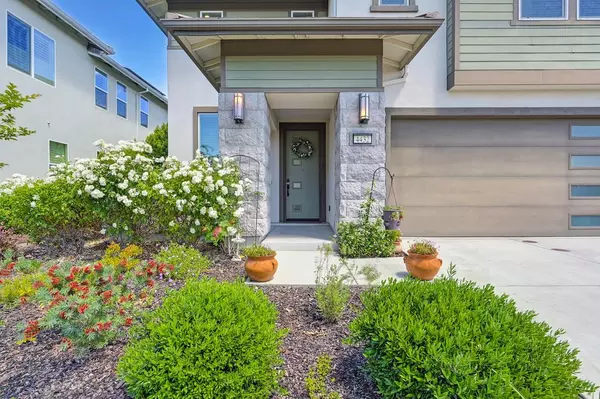 Sacramento, CA 95834,4432 Juneberry DR