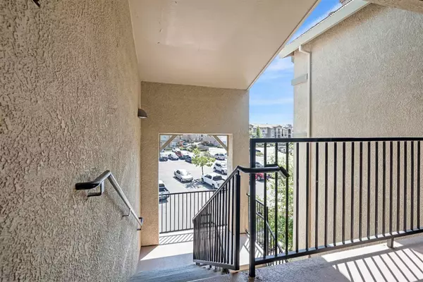 Rocklin, CA 95765,1191 Whitney Ranch Pkwy #PW833