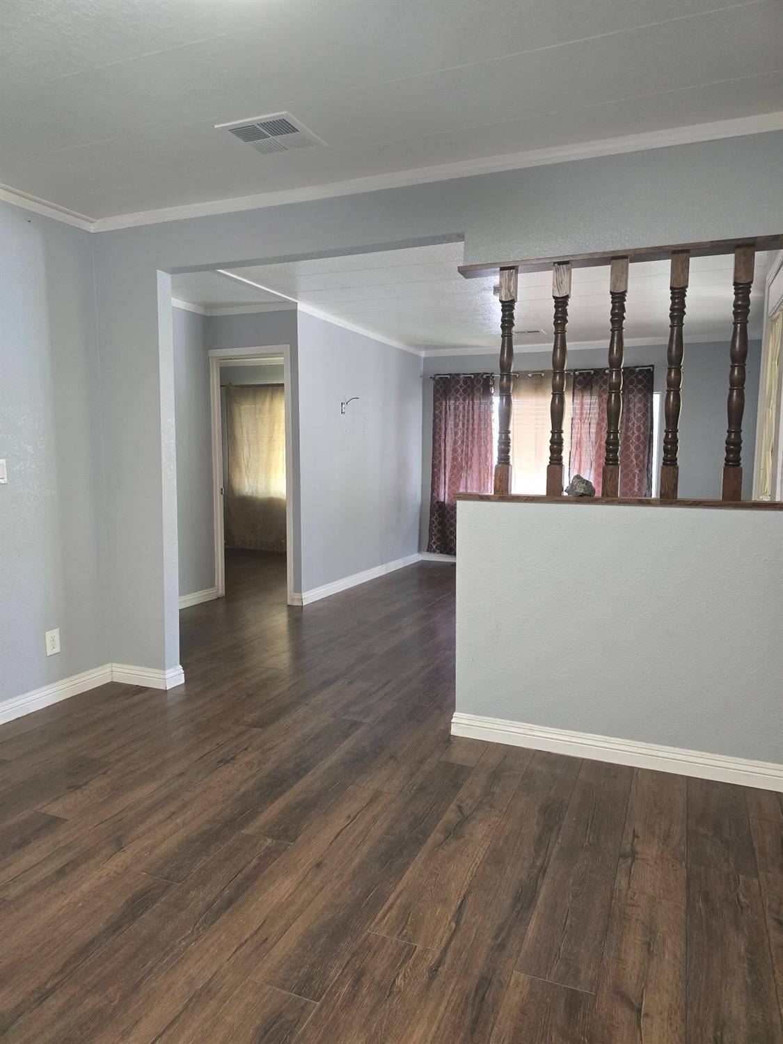 Sacramento, CA 95823,94 Bentley AVE