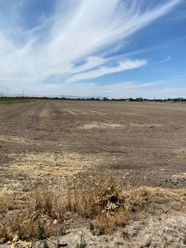 Tracy, CA 95304,17398 S Tracy BLVD