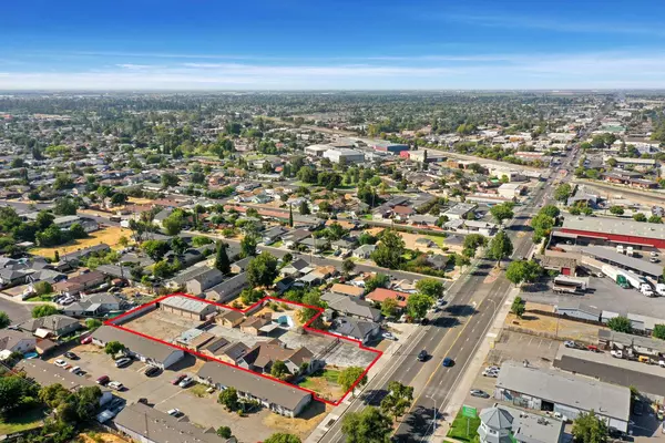 Manteca, CA 95337,713 S Main ST