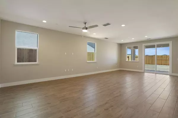Manteca, CA 95337,2176 Enchantment DR