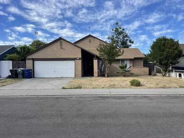 600 Rachelle DR, Modesto, CA 95351