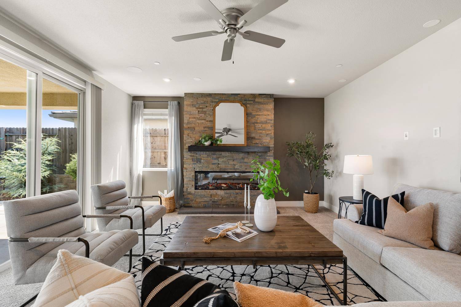 El Dorado Hills, CA 95762,1365 Seneca CIR
