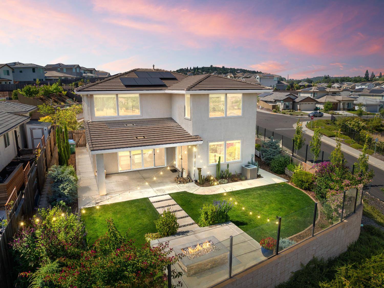 1365 Seneca CIR, El Dorado Hills, CA 95762