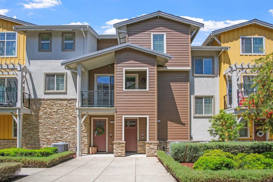 375 Basswood #3, Livermore, CA 94551