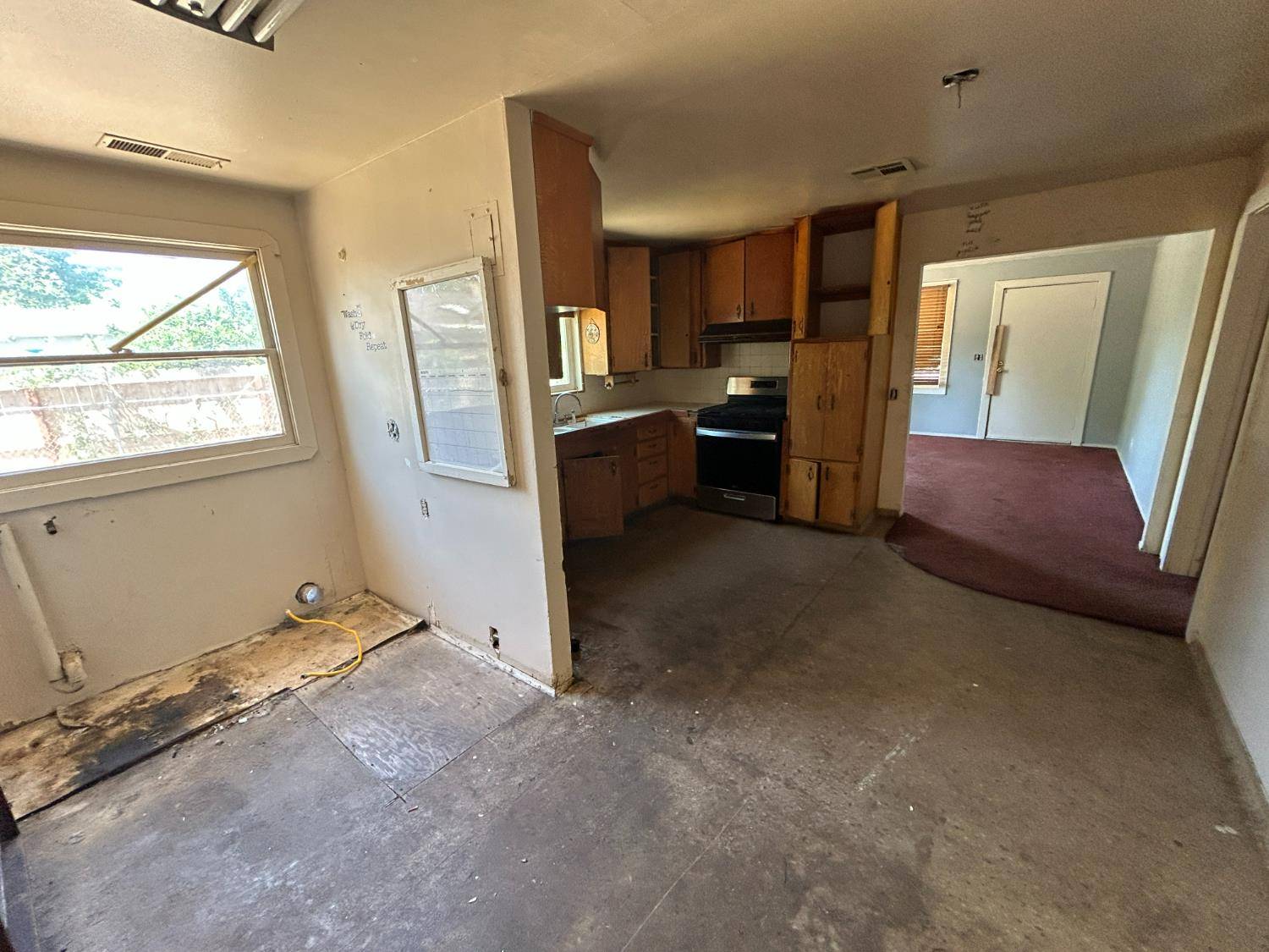 Durham, CA 95938,2415 Florida LN