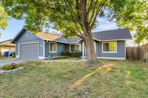 Galt, CA 95632,574 Ewell CT