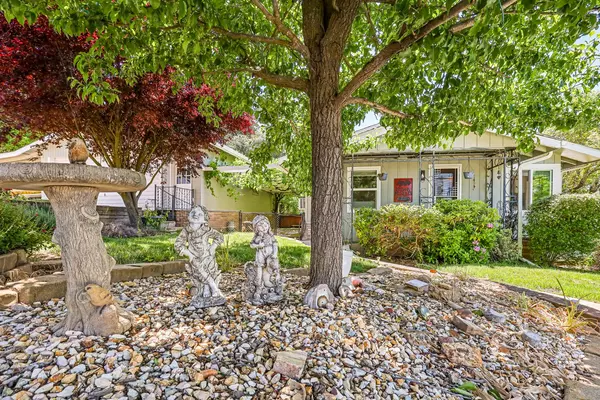 San Andreas, CA 95249,457 Russell RD