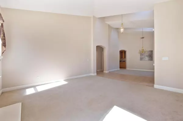 Auburn, CA 95602,11441 White Doe CT