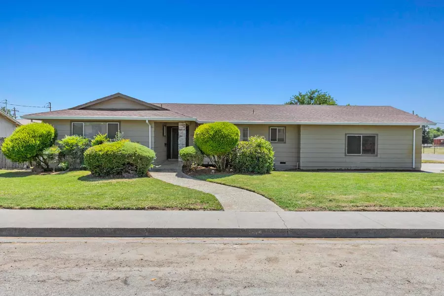 757 Eighth ST, Colusa, CA 95932