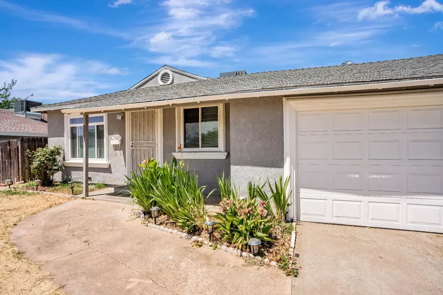 5801 San Vincente WAY, North Highlands, CA 95660