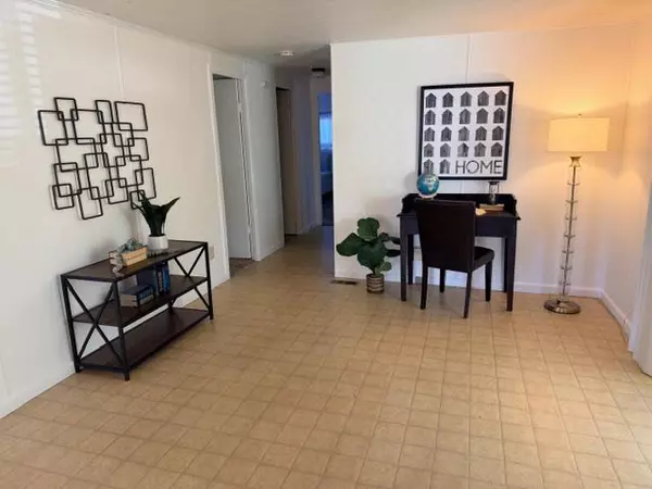 Folsom, CA 95630,101 Overbrook DR