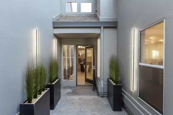 Modesto, CA 95356,3600 Columbine DR #6