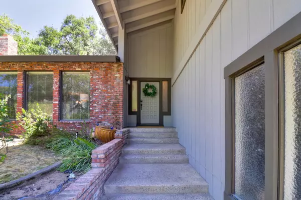 Folsom, CA 95630,103 Deerwood WAY