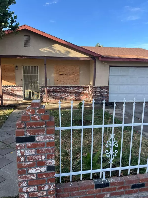 Merced, CA 95341,1311 W 1st ST