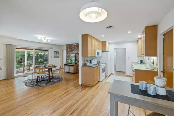 Davis, CA 95616,813 Sycamore LN