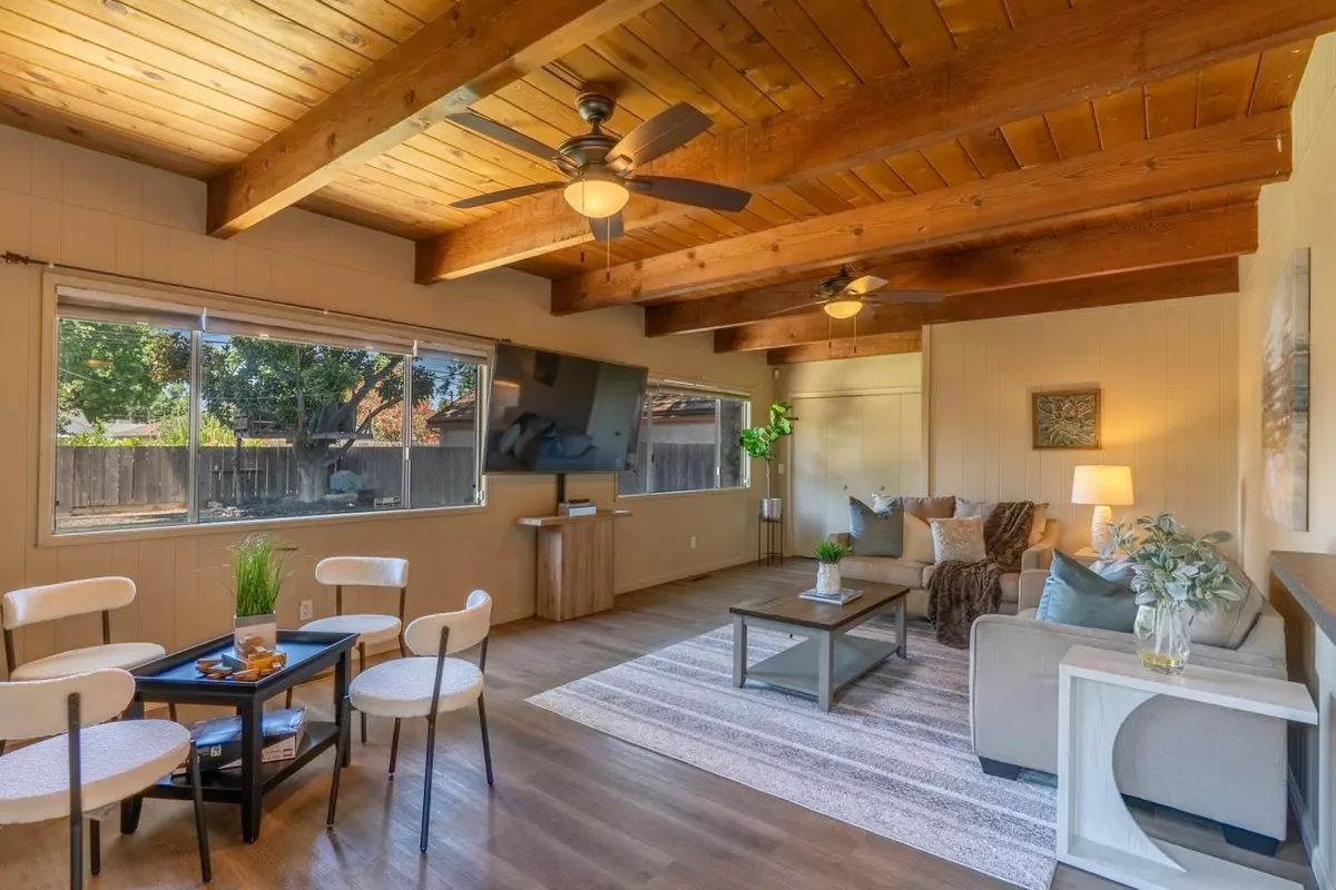 Modesto, CA 95354,417 ROWLAND AVE