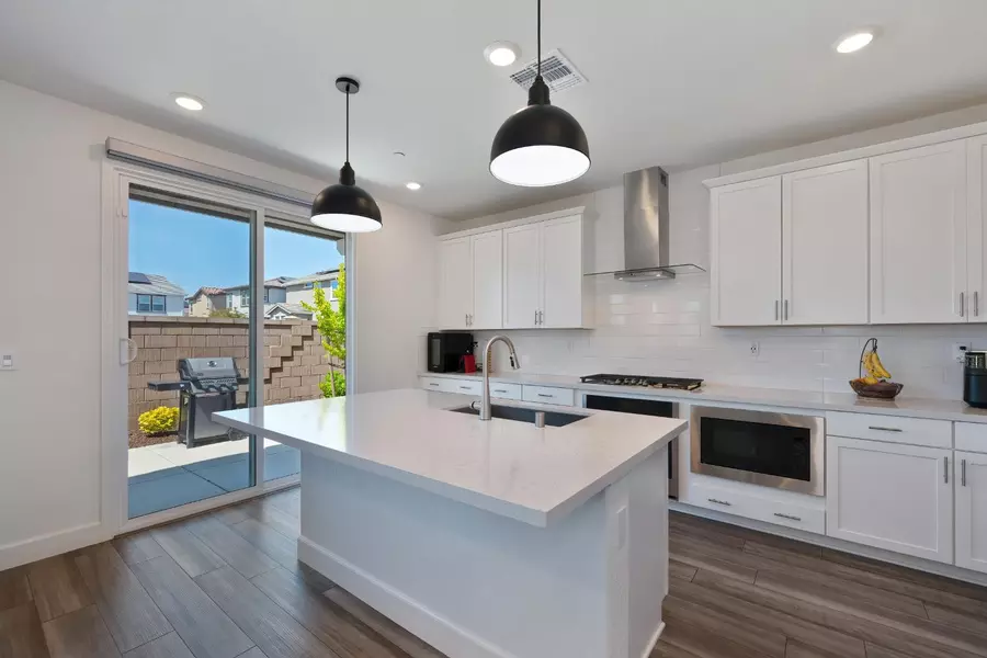 4456 Tucker DR, Folsom, CA 95630