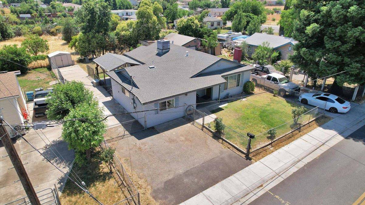 Olivehurst, CA 95961,1772 11th AVE
