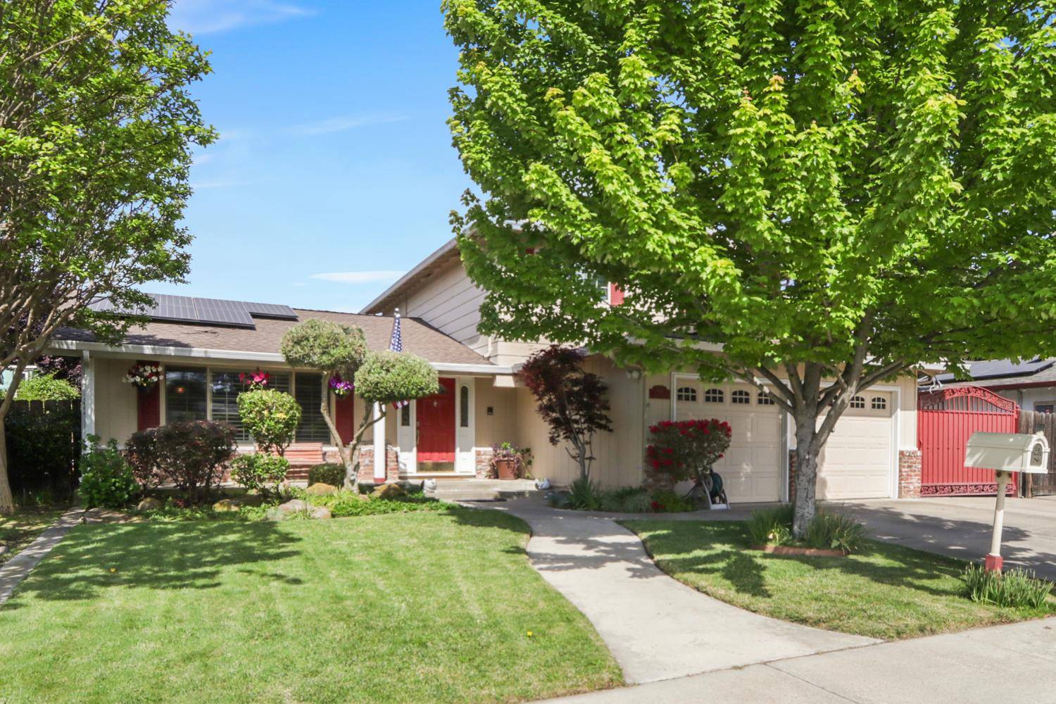 Stockton, CA 95209,8525 Mason DR