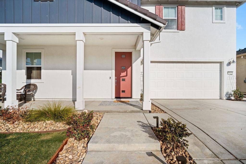 Sacramento, CA 95835,5942 Bonneville ST