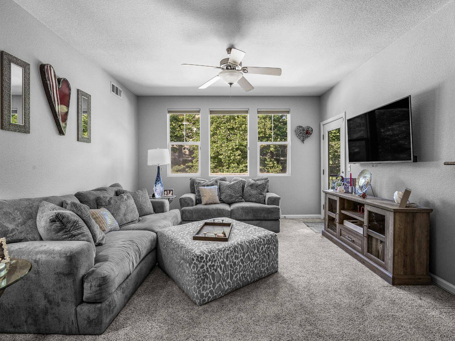 El Dorado Hills, CA 95762,2230 Valley View Pkwy #221