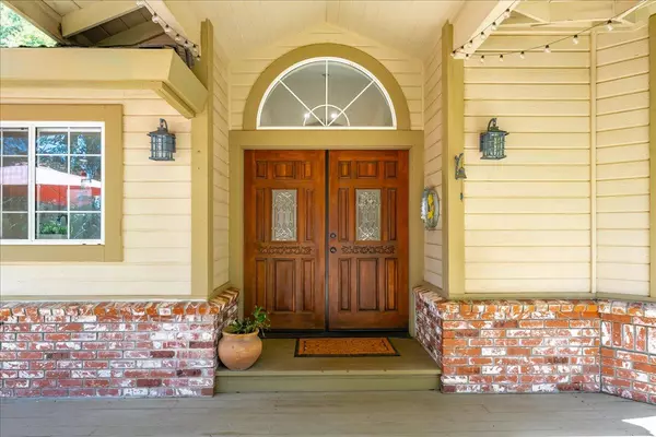 Auburn, CA 95602,12446 Shadow Brook CT