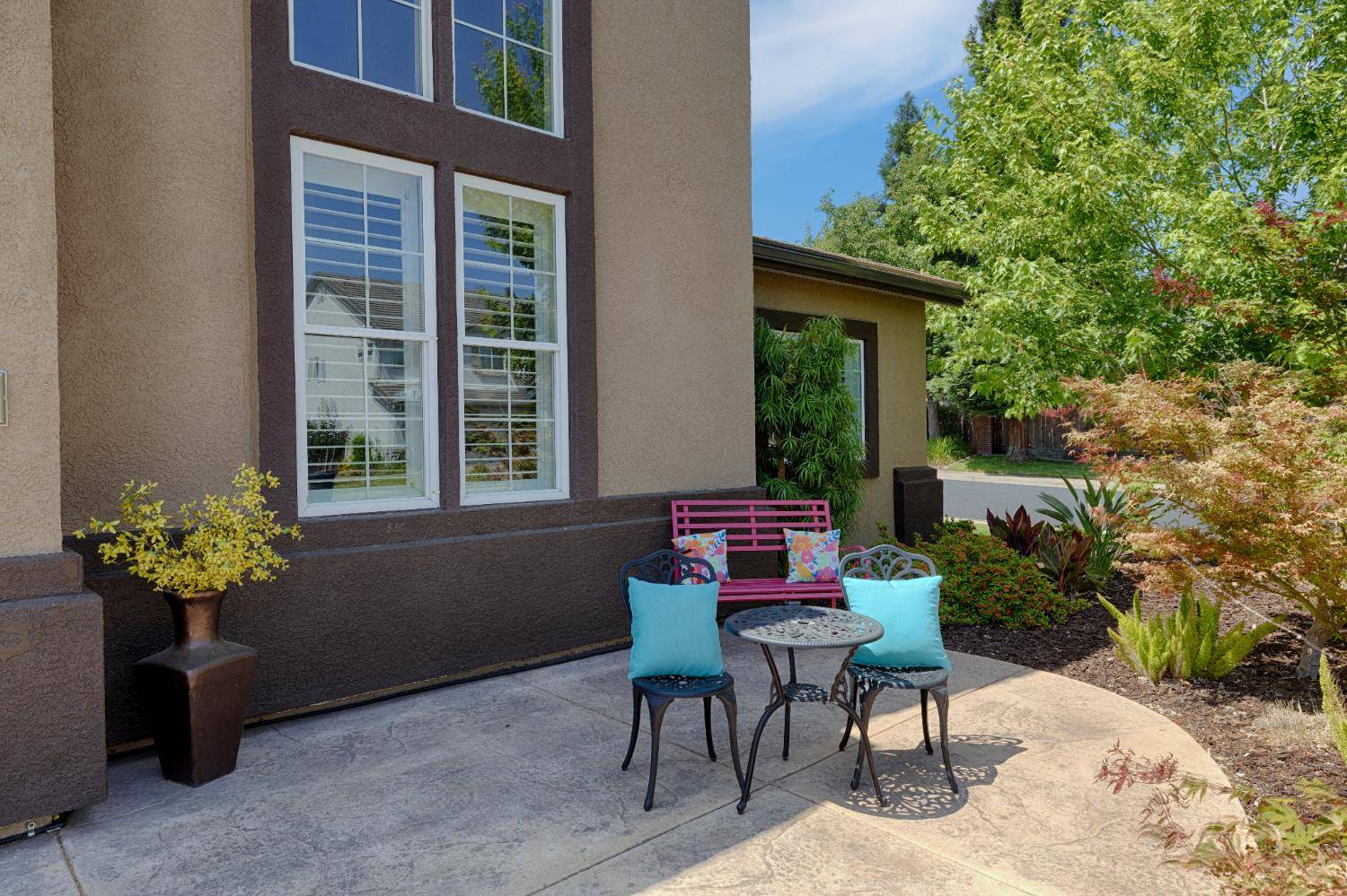 Roseville, CA 95747,1636 Roadrunner DR