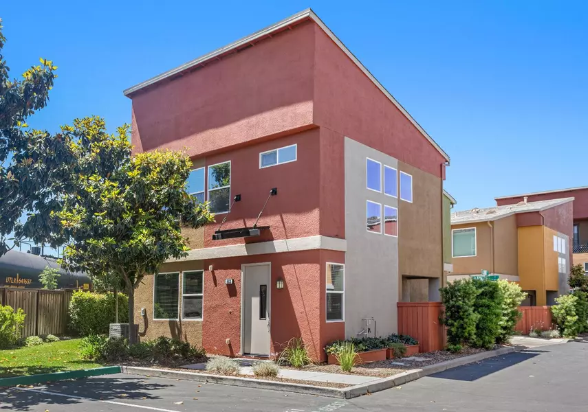 853 Bainite CT, West Sacramento, CA 95691